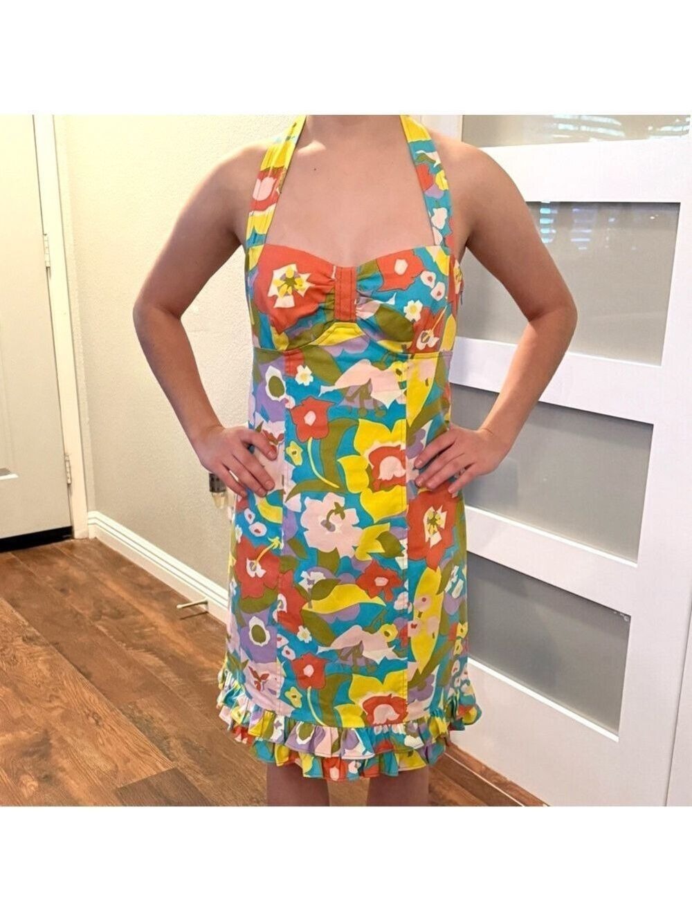 NANETTE LEPORE Floral Halter Dress with Ruffle Hem. Size 4